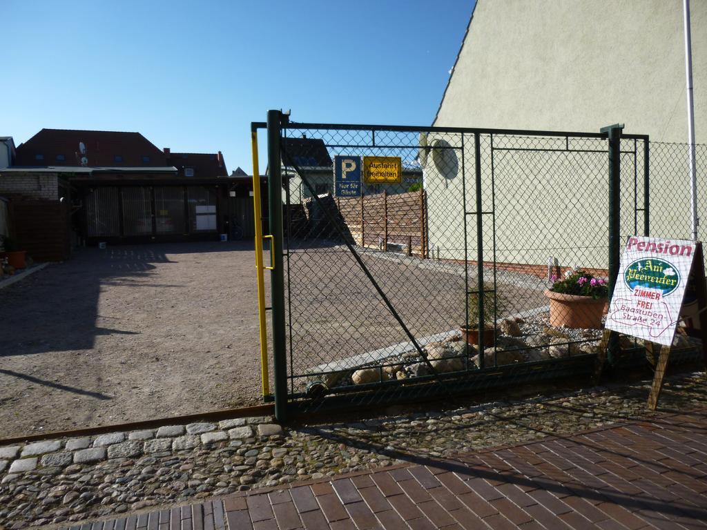 Pension Am Peeneufer Ug Wolgast Exterior photo
